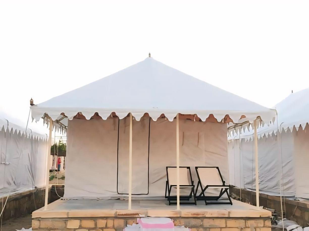 Jaisalmer Royal Desert Safari Camp Sām Szoba fotó